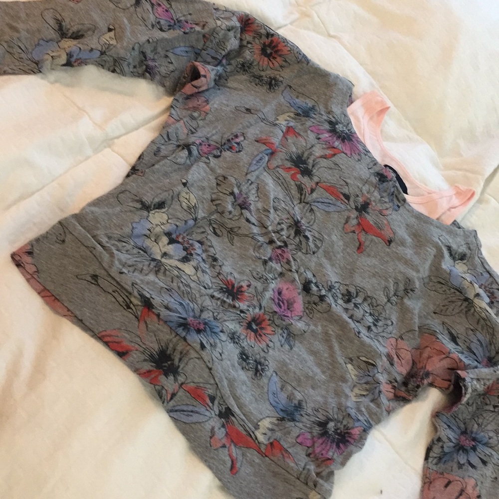 Gap shirt